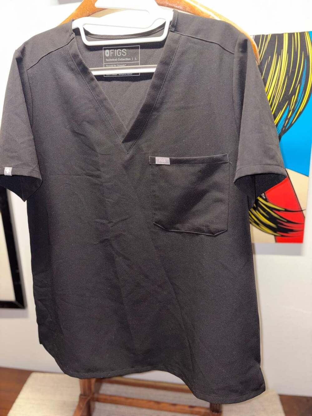 FIGS Technical Collection Scrub Top Size L Black V-Neck